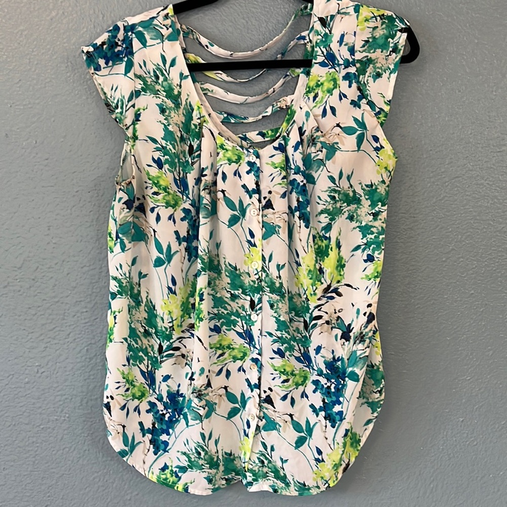 Nue Options medium blouse